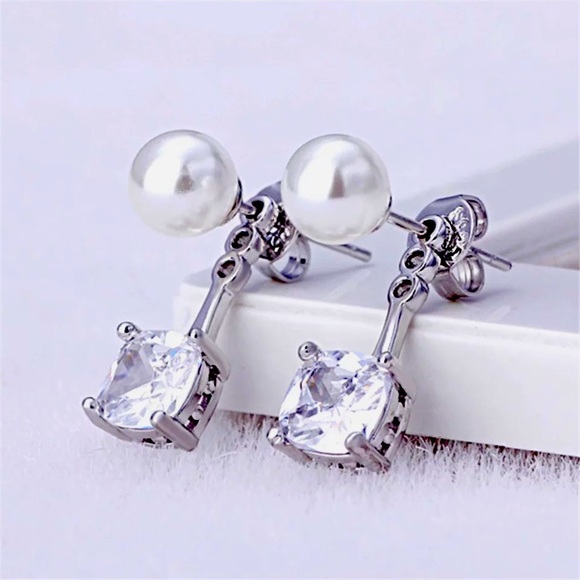 Sterling Silver Diamond Pearl Stud Earrings - Picture 1 of 4
